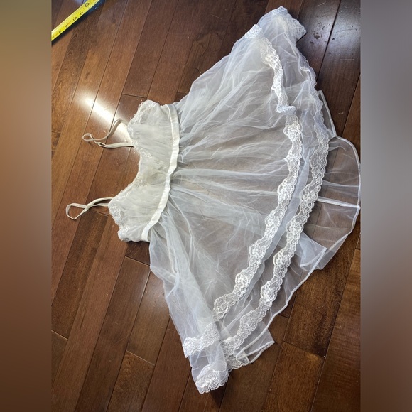 Bridal nightwear top White Lacy Women’s sz M - Picture 6 of 6